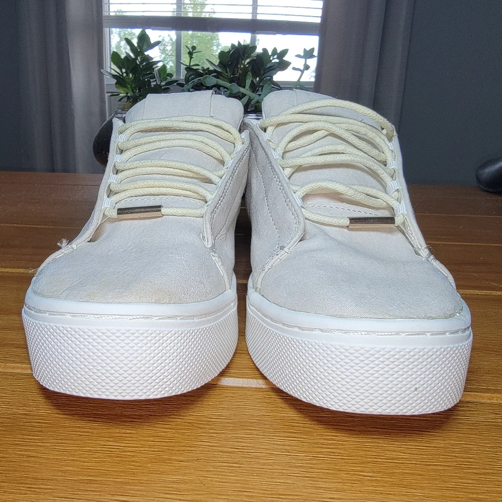 H&M Sneakers‎ - Size 8